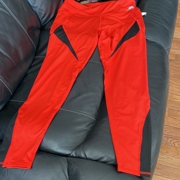 LOTUS LEGGINGS WOMEN'S HIGH WAIST
LEGGINGS WITH SIDE POCKETS SZ XL - Picture 8 of 9